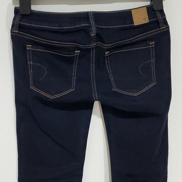 AE Stretch Dark Wash Size 2 28x31 Skinny Jeans - Picture 4 of 8